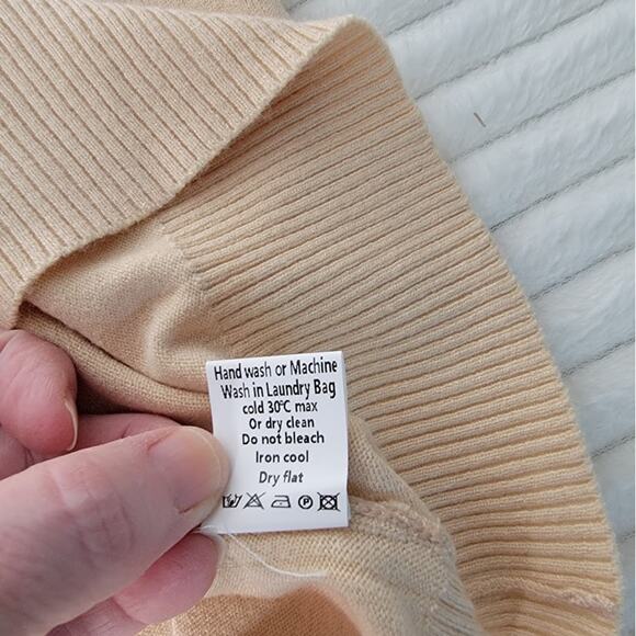 MLANM Beige Mock Neck Sweater L Lightweight Knit Long Sleeve Pullover NWT Luxury - Picture 9 of 9